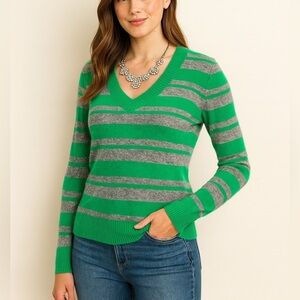 Jumper 1234 100% Cashmere Sweater Kelly Green Gray Striped V-Neck Size 1 / Small